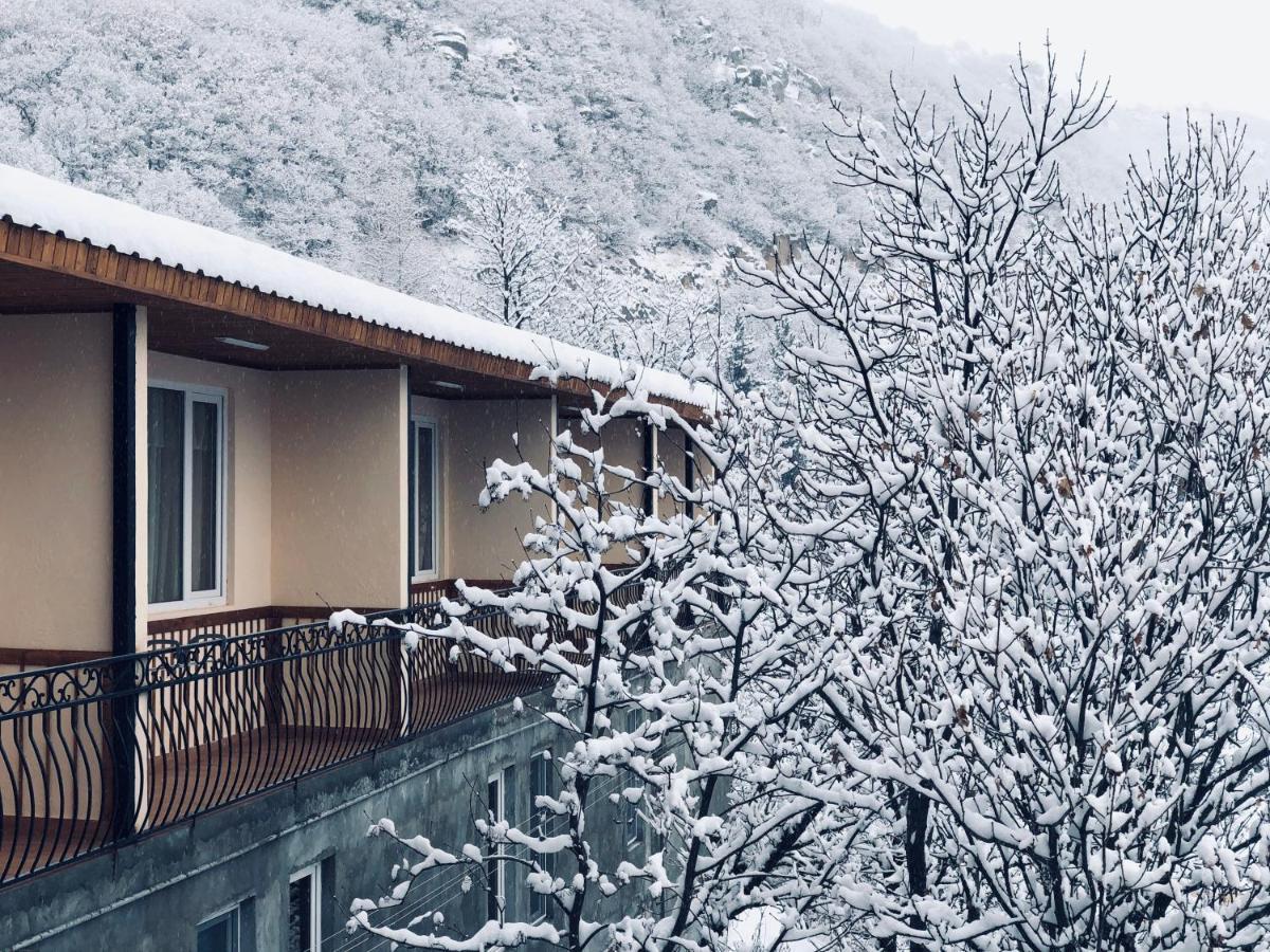 Jermuk Ani Hotel Exterior photo